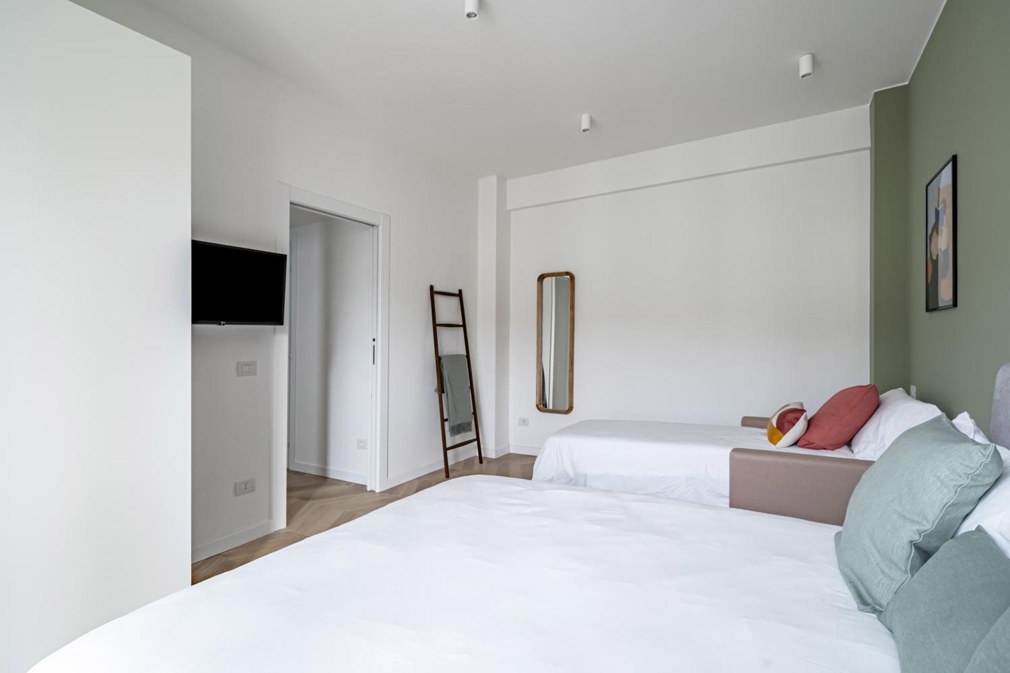 Milanofierapartments Colonna エクステリア 写真